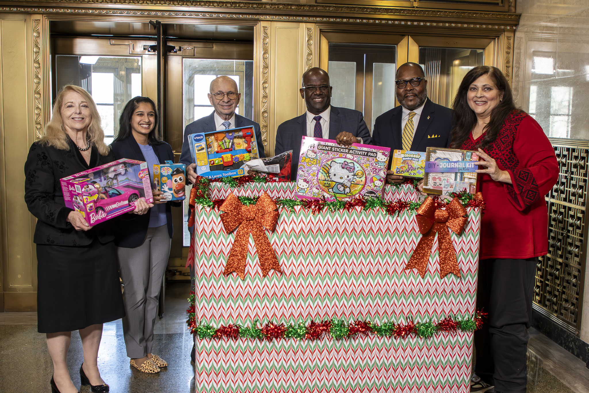 Westchester County Kicks off Annual Holiday Gift Drive